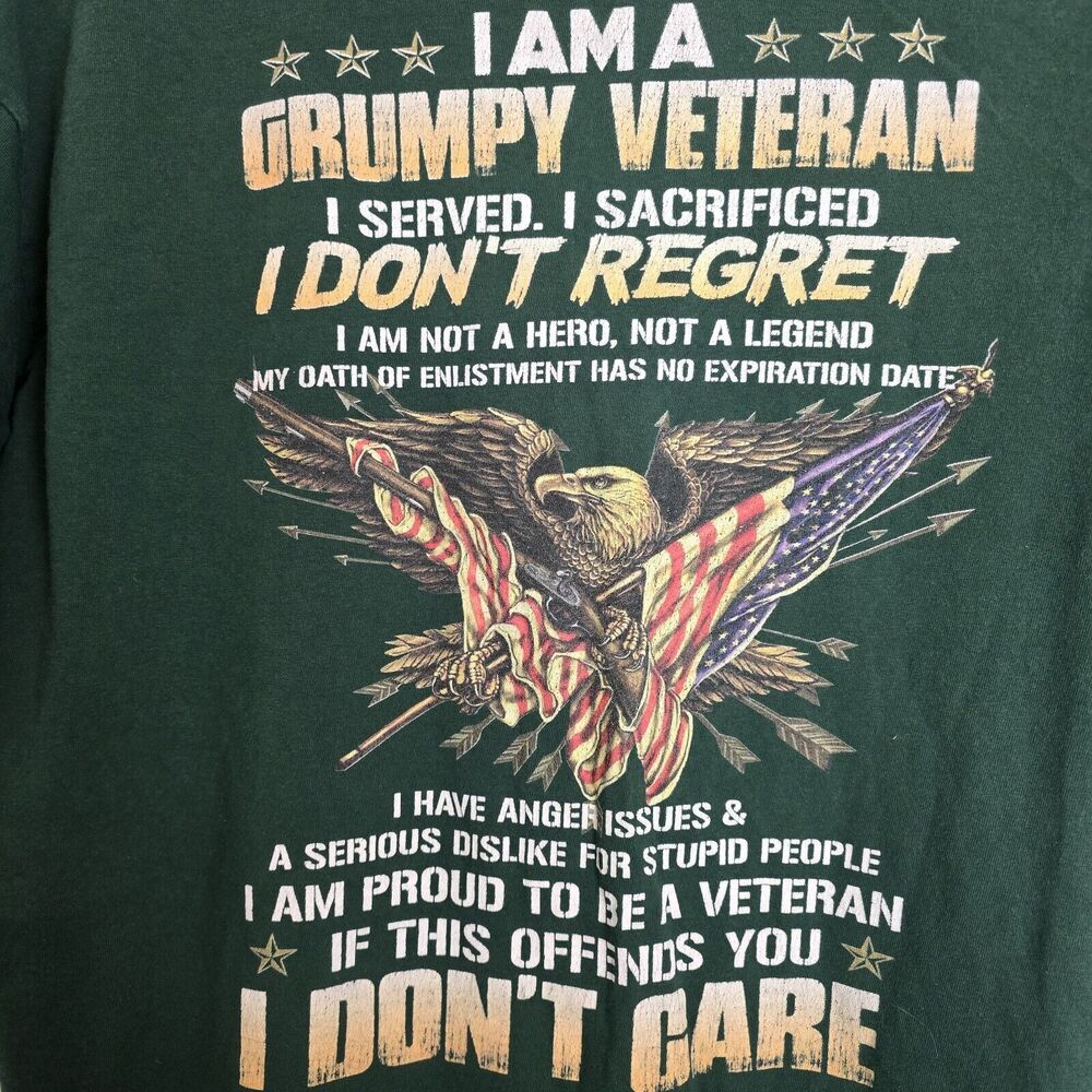 I Am A Grumpy Veteran T-Shirt Men Large Green Graphic Unisex Short Sleeved
